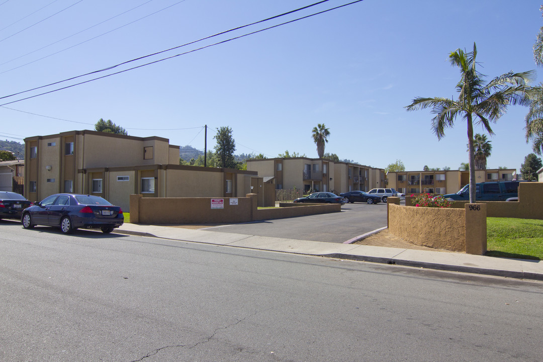 Sunshine Villas in El Cajon, CA - Foto de edificio