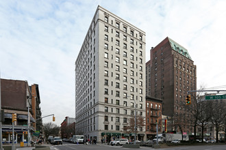 Overdene Apartments in New York, NY - Building Photo - Building Photo