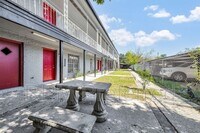 3040 Golfcrest Blvd photo'