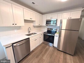 21899 Three Notch Rd in Lexington Park, MD - Building Photo