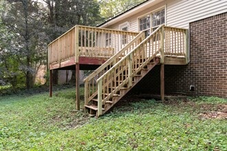 1625 5th Pl NW in Center Point, AL - Foto de edificio - Building Photo