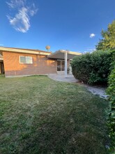 3193 S Young Haven Cir in Salt Lake City, UT - Building Photo - Building Photo