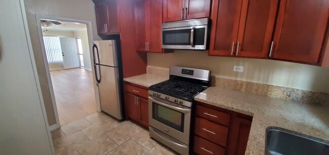 1117 Shenandoah St, Unit 6