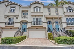 1861 Coral Heights Blvd in Oakland Park, FL - Building Photo