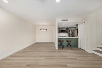 222 W Brown Rd in Mesa, AZ - Building Photo - Building Photo