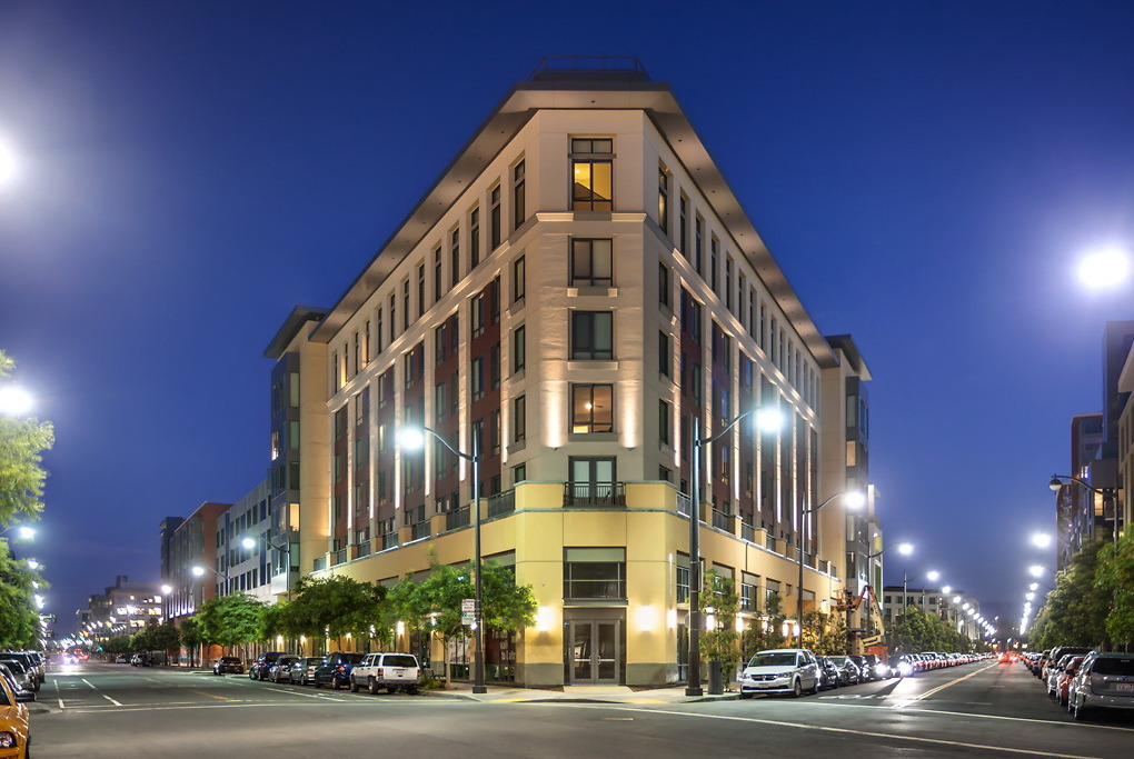 MB360 in San Francisco, CA - Foto de edificio