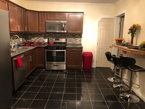 109 Ashworth Pl, Unit 1 in Syracuse, NY - Building Photo - Building Photo