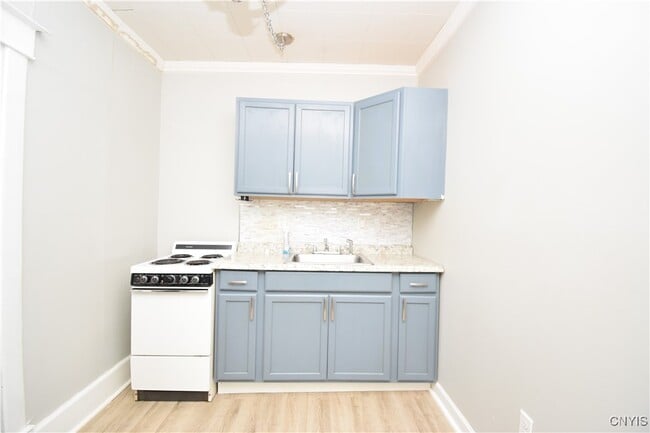 property at 317 Clay St