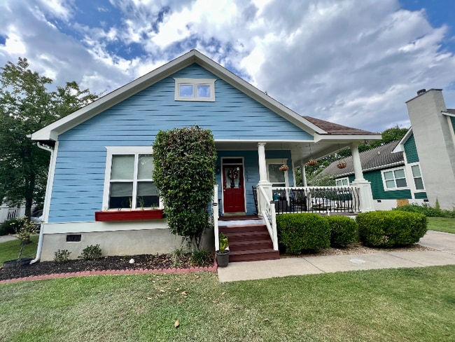 property at 1461 Tattnall Pl