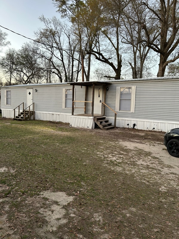 property at 133 Legend Ln