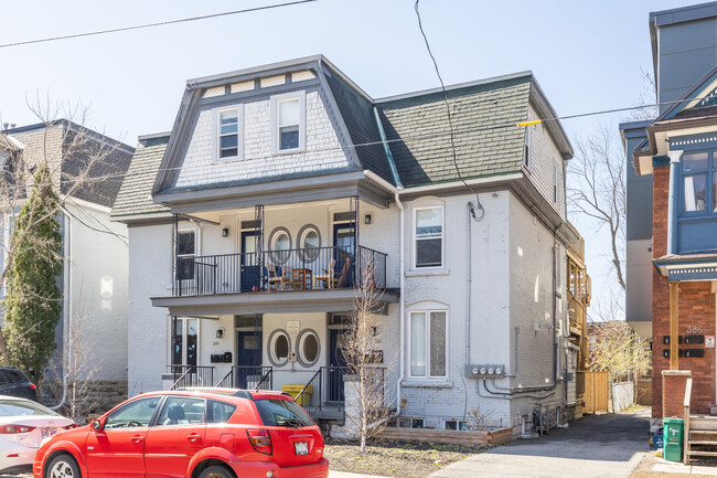 388-390 Chapel St in Ottawa, ON - Building Photo - Primary Photo