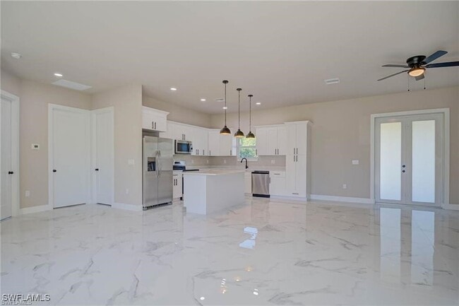 2023 Robert Ave in Alva, FL - Building Photo - Building Photo