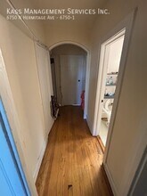 6750 N Hermitage Ave in Chicago, IL - Building Photo - Building Photo