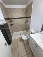 10452 NW 8th St in Pembroke Pines, FL - Building Photo - Building Photo