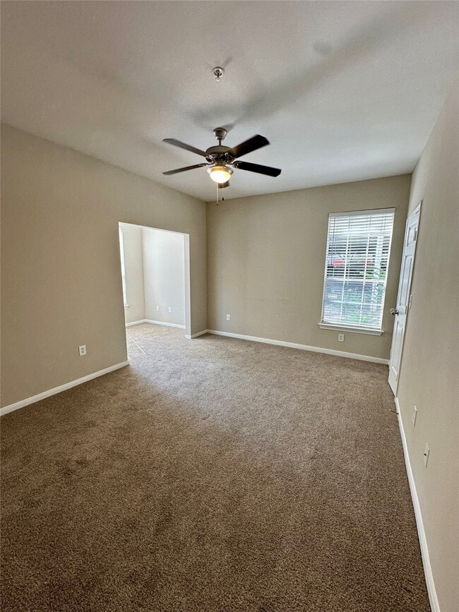 property at 2303 Louisiana St