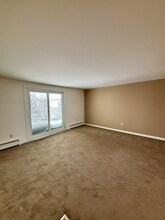 110 Losson Rd, Unit 17-03 in Cheektowaga, NY - Building Photo - Building Photo