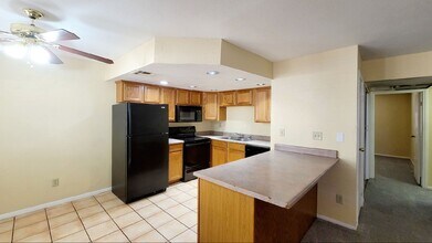 1204 Observation Dr in Las Vegas, NV - Building Photo - Building Photo