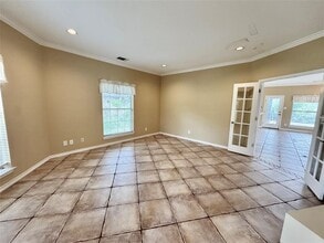 1704 Yaupon Valley Rd in West Lake Hills, TX - Building Photo - Building Photo