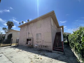 8716 Ramsgate Ave in Los Angeles, CA - Building Photo - Building Photo