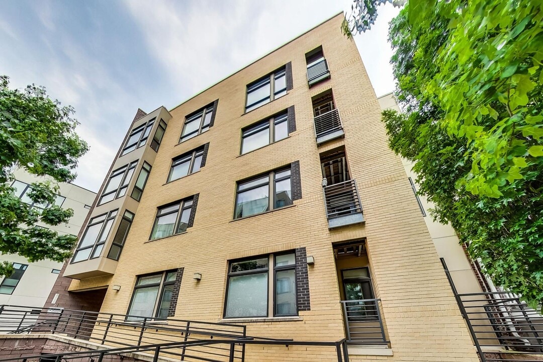 3035 15th St NW in Washington, DC - Building Photo
