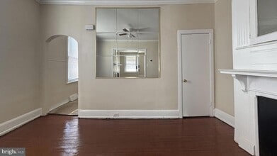 5471 Delancey St in Philadelphia, PA - Foto de edificio - Building Photo