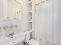 1118 Peddie St photo'