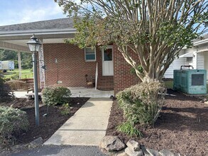 30317 Marva Rd in New Church, VA - Building Photo - Building Photo