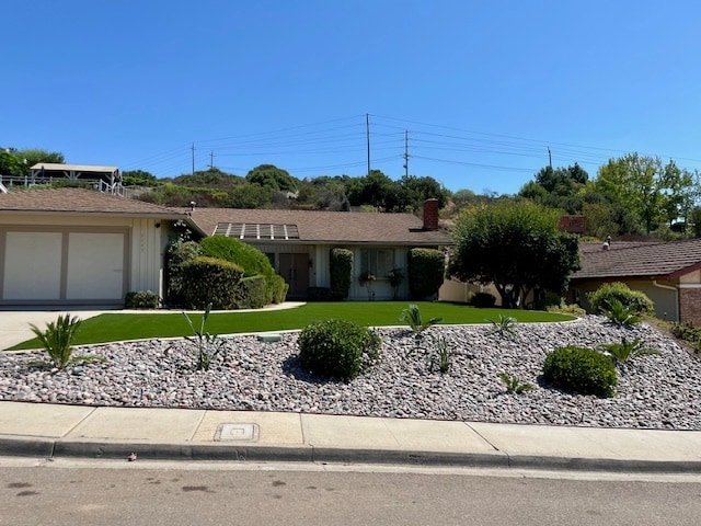 property at 6165 Del Paso Ave
