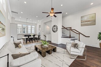 9635 Riddlewood Ln in Houston, TX - Building Photo - Building Photo