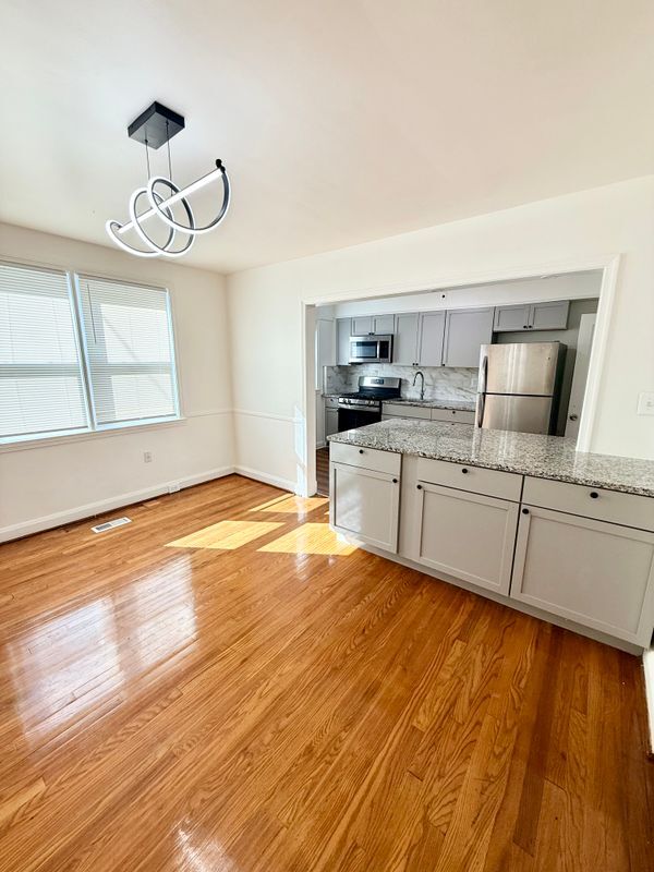 property at 802 Wicklow Rd