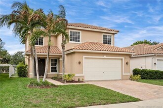 2736 SW Butterfly Ln in Palm City, FL - Building Photo - Building Photo