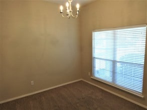 210 Hilltop Dr in Anna, TX - Foto de edificio - Building Photo