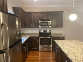 607 E Broad St in Savannah, GA - Building Photo - Building Photo