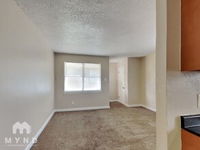 1459 Cooper St in Memphis, TN - Foto de edificio - Building Photo
