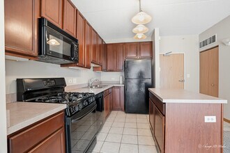 515 Main St in Evanston, IL - Building Photo - Building Photo