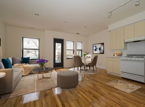 917 W Dakin in Chicago, IL - Building Photo - Building Photo