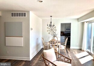 345 Homeland Southway in Baltimore, MD - Building Photo - Building Photo