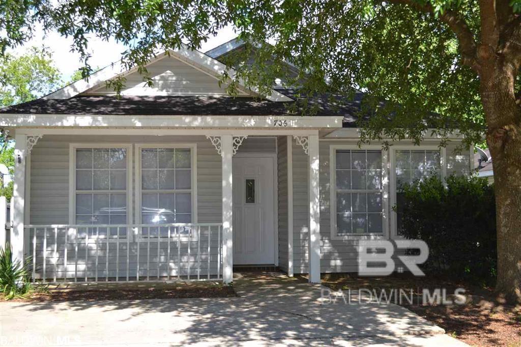 706 Crystal Wells Ct N in Fairhope, AL - Building Photo