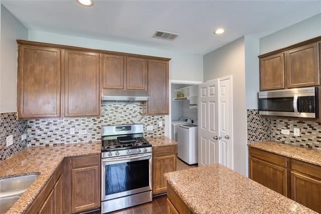 9961 Delamere Dr in Fort Worth, TX - Building Photo - Building Photo