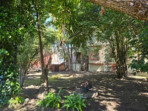 2444 Carleton St, Unit 2 in Berkeley, CA - Building Photo - Building Photo