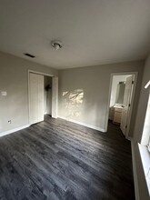 2277 Hartsfield Rd-Unit -Unit #2 in Tallahassee, FL - Building Photo - Building Photo