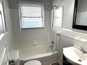 1708 Club Rd in Charlotte, NC - Building Photo - Building Photo