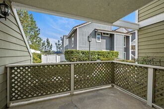 7 Oak Spring Ln in Aliso Viejo, CA - Foto de edificio - Building Photo