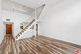 3712 Evans St W-Unit -7 in Los Angeles, CA - Building Photo - Building Photo