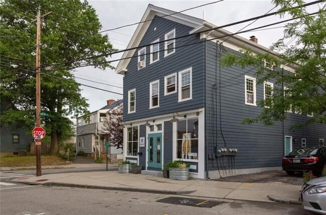 property at 186 Carpenter St