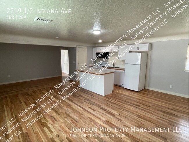 2219 Indiana Ave in Caldwell, ID - Building Photo - Building Photo