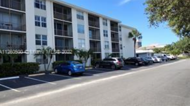 4501 NE 21st Ave in Fort Lauderdale, FL - Building Photo