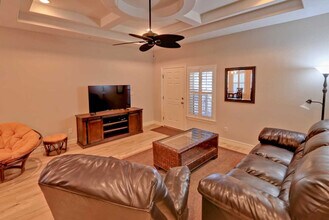 131 E Acapulco St in South Padre Island, TX - Building Photo - Building Photo
