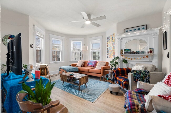 148 South St, Unit 3