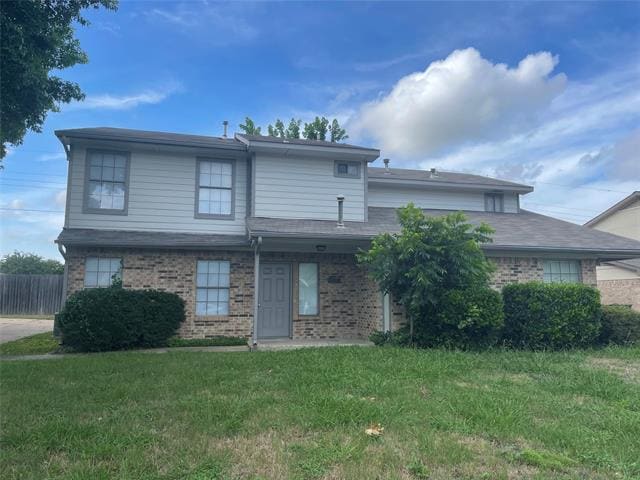 property at 2416 Lakeview Cir